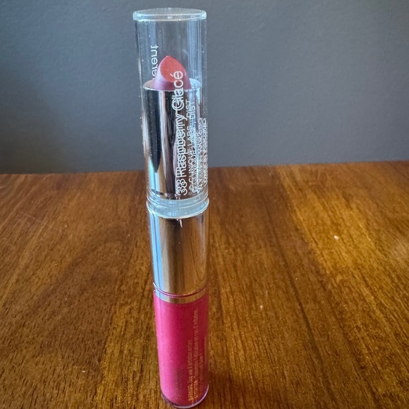 Clinique Gloss + Lipstick - Picture 2 of 4